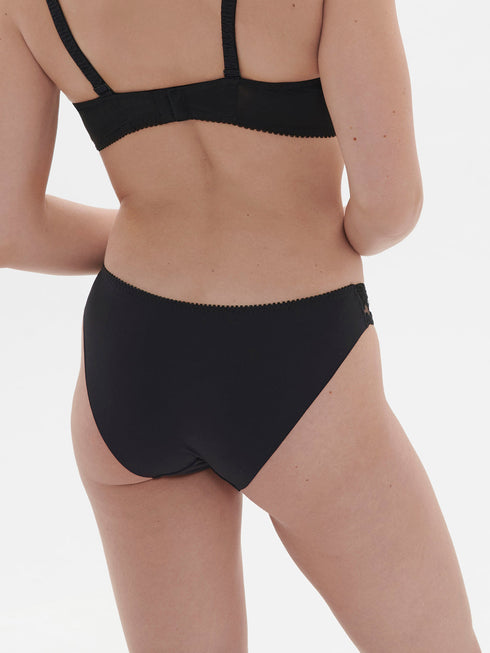 Slip Schwarz INTRIGUE SIMONE PÉRÈLE